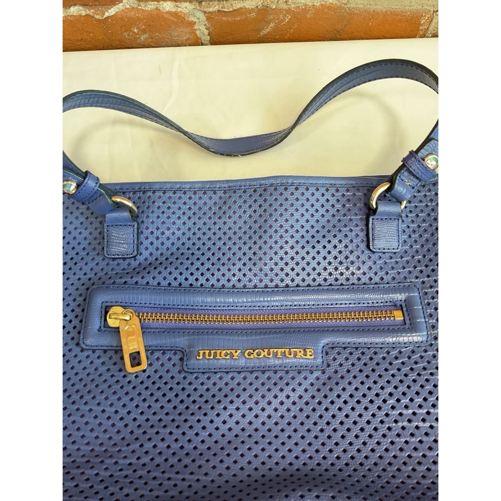 JUICY COUTURE Lined Periwinkle Blue Oversized Tote Handbag Purse Leather